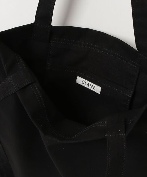 CLANE（クラネ）の「FABRIC TOTE BAG 10116-8683（ショルダーバッグ・メンズ・オフホワイト/ブラック・FREE）」の5枚目の写真