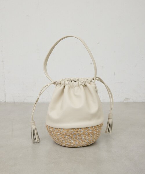 GALLARDAGALANTE（ガリャルダガランテ）の「【Jhuri Shate】ドローストリングバッグ（ショルダーバッグ・レディース・ブラック/ホワイト・FREE）」の6枚目の写真