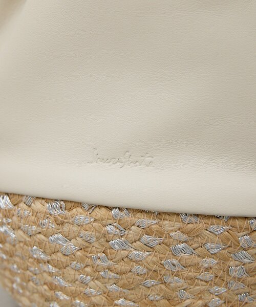 GALLARDAGALANTE（ガリャルダガランテ）の「【Jhuri Shate】ドローストリングバッグ（ショルダーバッグ・レディース・ブラック/ホワイト・FREE）」の7枚目の写真