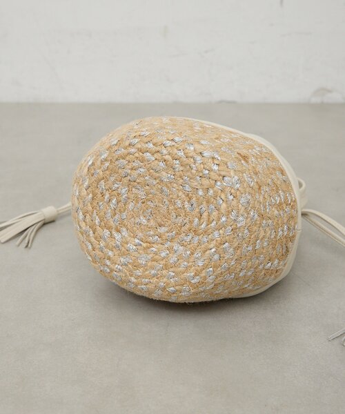 GALLARDAGALANTE（ガリャルダガランテ）の「【Jhuri Shate】ドローストリングバッグ（ショルダーバッグ・レディース・ブラック/ホワイト・FREE）」の8枚目の写真