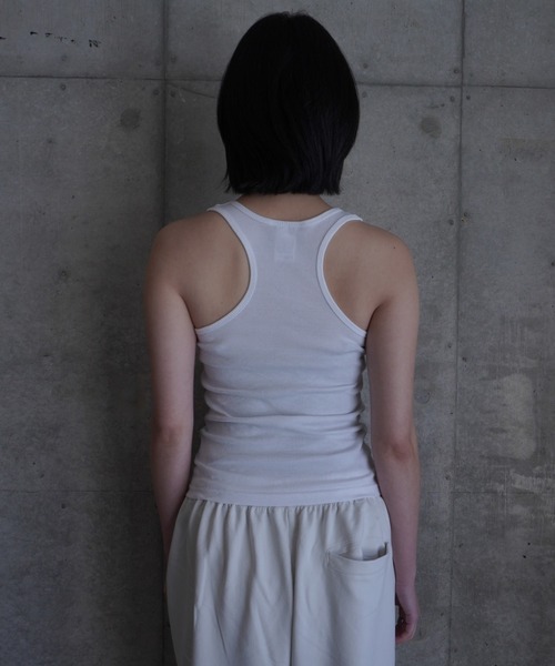 ASHLEY WILLIAMS（アシュリーウィリアムス）の「VEST（タンクトップ・レディース・ホワイト・M）」の4枚目の写真