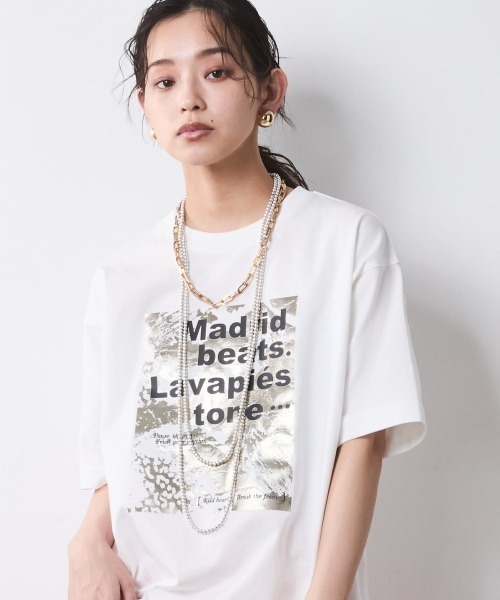 CHIC STYLE(シックスタイル)の「綿100%箔プリントTシャツ<大きいサイズ有>シックスタイル(Tシャツ/カットソー・レディース・オフホワイト/ブラック・5L/4L/3L/LL/L/M)」の18枚目の写真