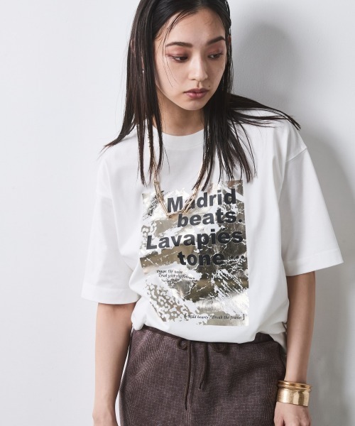 CHIC STYLE(シックスタイル)の「綿100%箔プリントTシャツ<大きいサイズ有>シックスタイル(Tシャツ/カットソー・レディース・オフホワイト/ブラック・5L/4L/3L/LL/L/M)」の15枚目の写真