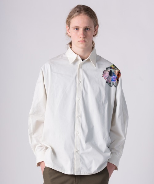 rehacer(レアセル)の「rehacer : × everglouu Art bloom Dolman Shirt / アートブルームドルマンシャツ(シャツ/ブラウス・メンズ・ホワイト・LARGE/MEDIUM/SMALL)」の7枚目の写真
