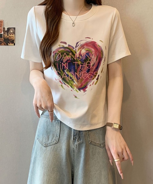 2ly2（トゥーリートゥー）の「ハートプリントTシャツ / グラフィックロゴ 半袖カットソー（Tシャツ/カットソー・レディース・ピンク/ホワイト/ブラック・FREE）」の8枚目の写真