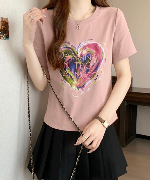 2ly2（トゥーリートゥー）の「ハートプリントTシャツ / グラフィックロゴ 半袖カットソー（Tシャツ/カットソー・レディース・ピンク/ホワイト/ブラック・FREE）」の11枚目の写真