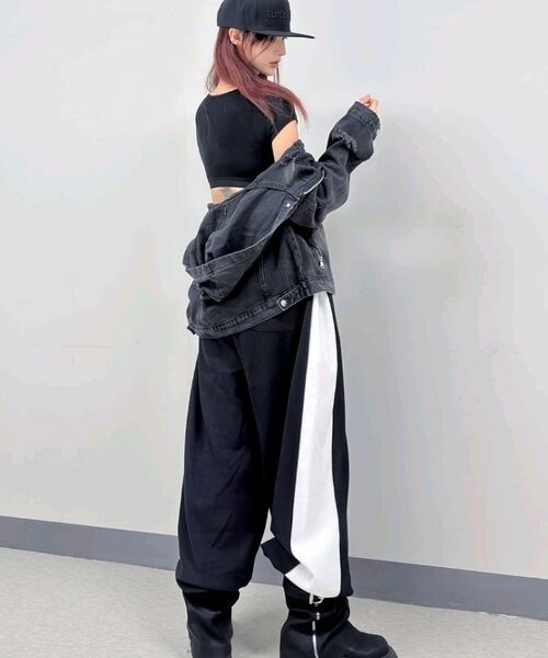 AOG PROJECT(エイオージープロジェクト)の「エッセンシャルバルーンワイドスウェットパンツ(切り替えホワイト配色)(スウェットパンツ・メンズ・ホワイト×ブラック・LARGE/X-LARGE)」の14枚目の写真