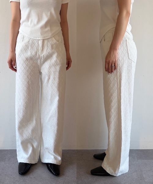 ELTONE(エルトーン)の「テクスチャーワイドストレートパンツ(その他パンツ・レディース・ホワイト・FREE)」の21枚目の写真