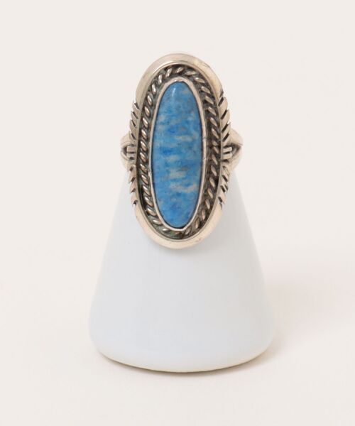 Indian Jewelry(インディアンジュエリー)の「THEATER シアター ロングオーバルストーンネイティブ2ラインズデザインシルバーリング Made in USA(リング・レディース・シルバー・#9/#11/#12)」の1枚目の写真