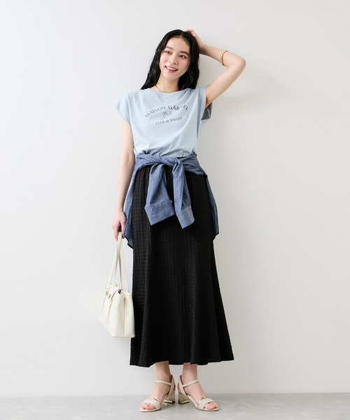 VIS（ビス）の「フォト＆ロゴプリントフレンチスリーブTシャツ/接触冷感（Tシャツ/カットソー・レディース・ホワイト/チャコールグレー/サックスブルー・FREE）」の7枚目の写真