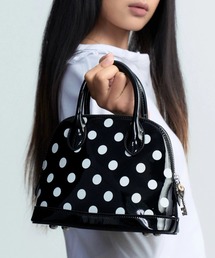 CELENA BEATS（セレナビーツ）の「ドット エナメル ミニ ハンドバッグ（ハンドバッグ）」