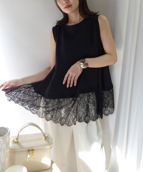 CORNERS(コーナーズ)の「裾レースタンクトップ(Tシャツ/カットソー・レディース・ブラック/ホワイト・M)」の3枚目の写真
