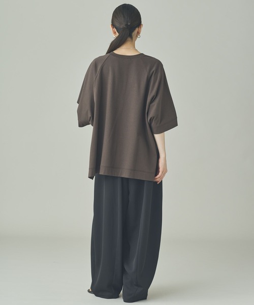 Curensology（カレンソロジー）の「Curensology(カレンソロジー)/ボクシーキーネックTシャツ（Tシャツ/カットソー・レディース・ホワイト/ダークブラウン/ブラック・FREE）」の16枚目の写真