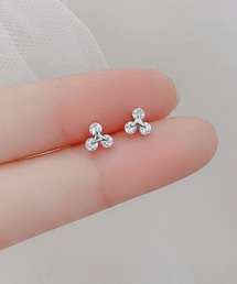 YU-KA:トライアングルビジュー ミニピアス Triangle Bijou Mini Earrings