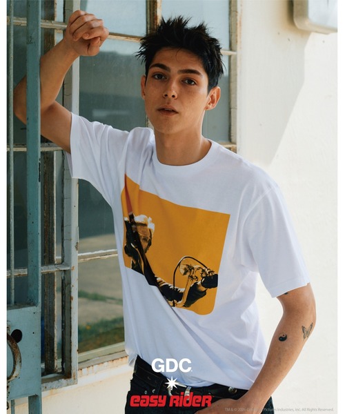 GDC（ジーディーシー）の「【Easy Rider×GDC】Captain U,S.A Tee（Tシャツ/カットソー・メンズ・ホワイト/ブラック・SMALL/MEDIUM/LARGE/X-LARGE）」の3枚目の写真