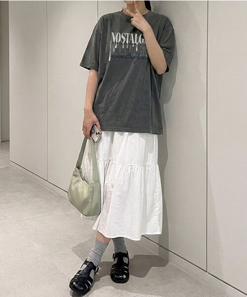 BUBBLPIECE（バブルピース）の「[男女共用] ペインティング刺繍ピグメントTシャツ_チャコール（Tシャツ/カットソー・レディース・その他・MEDIUM/LARGE）」の10枚目の写真