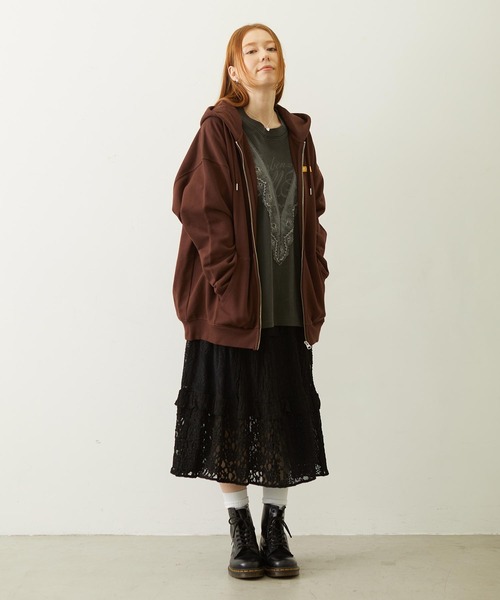 MILKFED.(ミルクフェド)の「FUNNY COLLEAGUES ZIP UP HOODIE(パーカー・レディース・ブラウン/ピンク/オフホワイト/ブラック・M/L)」の7枚目の写真