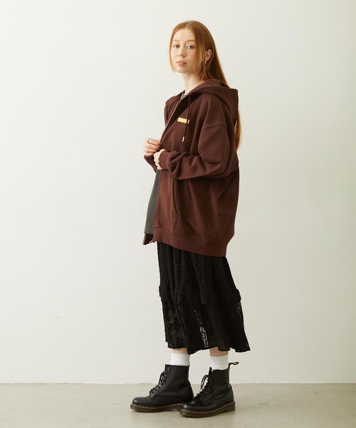 MILKFED.(ミルクフェド)の「FUNNY COLLEAGUES ZIP UP HOODIE(パーカー・レディース・ブラウン/ピンク/オフホワイト/ブラック・M/L)」の10枚目の写真
