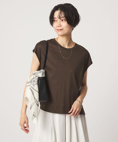 green label relaxing(グリーンレーベルリラクシング)の「フォルム Tシャツ 汗染み防止(Tシャツ/カットソー・レディース・ライトグレー/ブラック/オフホワイト/ダークブラウン・FREE)」の21枚目の写真