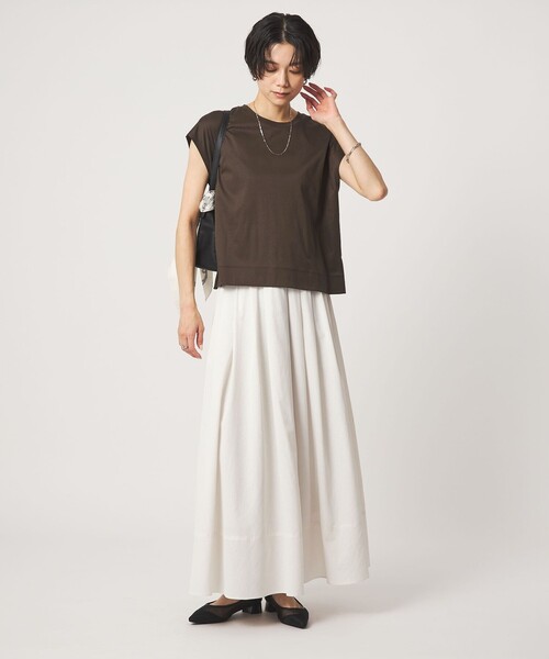 green label relaxing(グリーンレーベルリラクシング)の「フォルム Tシャツ 汗染み防止(Tシャツ/カットソー・レディース・ライトグレー/ブラック/オフホワイト/ダークブラウン・FREE)」の22枚目の写真