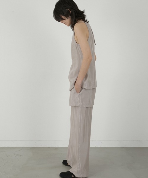 LA PEAU DE GEM(ラポドゥジェム)の「【LA PEAU DE GEM】front cut tops/フロントカットトップス(キャミソール・レディース・ブラック/ベージュ・FREE)」の7枚目の写真