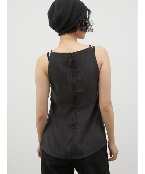 LA PEAU DE GEM(ラポドゥジェム)の「【LA PEAU DE GEM】front cut tops/フロントカットトップス(キャミソール・レディース・ブラック/ベージュ・FREE)」の6枚目の写真