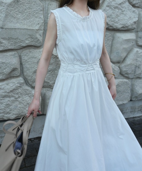 LAULEN(ローレン)の「lace up waist ruffle sleeveless dress /レースアップウエストフリルスリーブレスドレス(ワンピース・レディース・イエロー/ホワイト/ネイビー・S/M)」の15枚目の写真