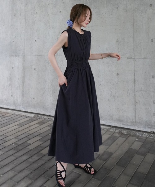 LAULEN(ローレン)の「lace up waist ruffle sleeveless dress /レースアップウエストフリルスリーブレスドレス(ワンピース・レディース・イエロー/ホワイト/ネイビー・S/M)」の6枚目の写真