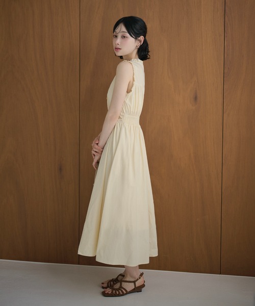 LAULEN(ローレン)の「lace up waist ruffle sleeveless dress /レースアップウエストフリルスリーブレスドレス(ワンピース・レディース・イエロー/ホワイト/ネイビー・S/M)」の17枚目の写真