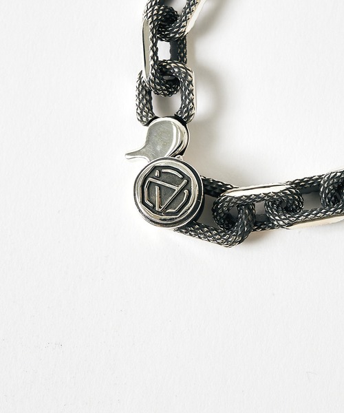 AMBUSH（アンブッシュ）の「【AMBUSH/アンブッシュ】SMALL TEXTURED CHAIN BRACELET（ブレスレット・メンズ・シルバー・3）」の2枚目の写真