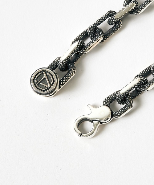 AMBUSH（アンブッシュ）の「【AMBUSH/アンブッシュ】SMALL TEXTURED CHAIN BRACELET（ブレスレット・メンズ・シルバー・3）」の5枚目の写真