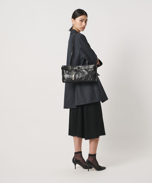 OSOI(オソイ)の「<OSOI>SHOULDER BROCLE バッグ(ショルダーバッグ・レディース・ダークブラウン/ブラック/オフホワイト・FREE)」の21枚目の写真