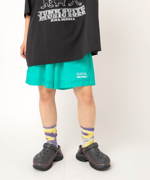 RNA(アールエヌエー)の「T1019 シアールーズハーフパンツ(その他パンツ・レディース・ピンク/エメラルド/レオパード・MEDIUM)」の5枚目の写真