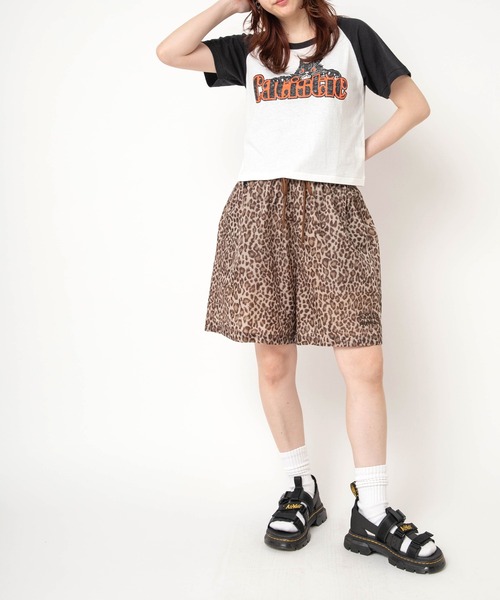 RNA(アールエヌエー)の「T1019 シアールーズハーフパンツ(その他パンツ・レディース・ピンク/エメラルド/レオパード・MEDIUM)」の4枚目の写真