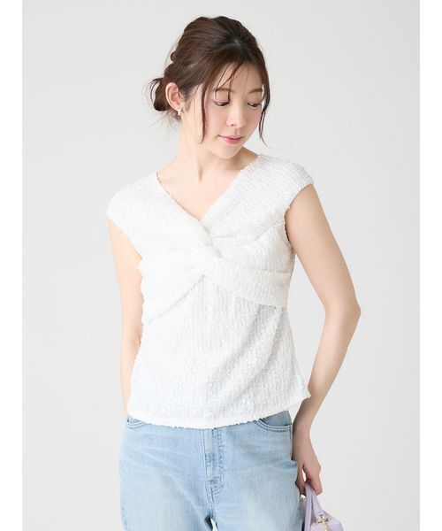 CELFORD(セルフォード)の「【洗える】ツイストオフショルレーストップス(Tシャツ/カットソー・レディース・ブラック/オフホワイト・F)」の2枚目の写真