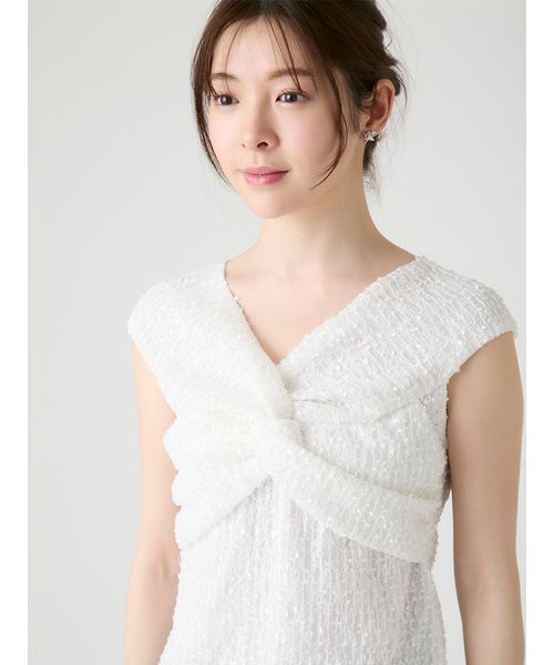 CELFORD(セルフォード)の「【洗える】ツイストオフショルレーストップス(Tシャツ/カットソー・レディース・ブラック/オフホワイト・F)」の6枚目の写真