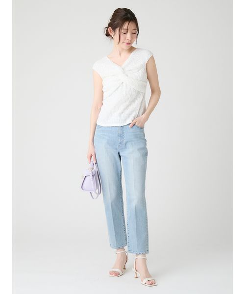CELFORD(セルフォード)の「【洗える】ツイストオフショルレーストップス(Tシャツ/カットソー・レディース・ブラック/オフホワイト・F)」の13枚目の写真