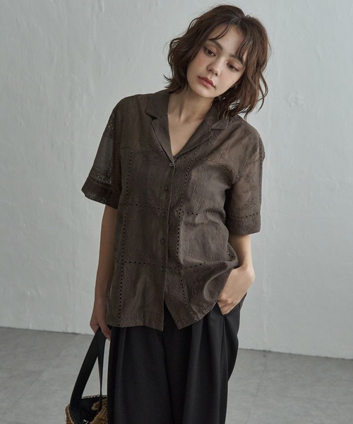 notch.(ノッチ)の「【セットアップ対応】パッチワーク風レース半袖シャツ(シャツ/ブラウス・レディース・オフホワイト/その他1/ブラック/ブラウン・M)」の3枚目の写真