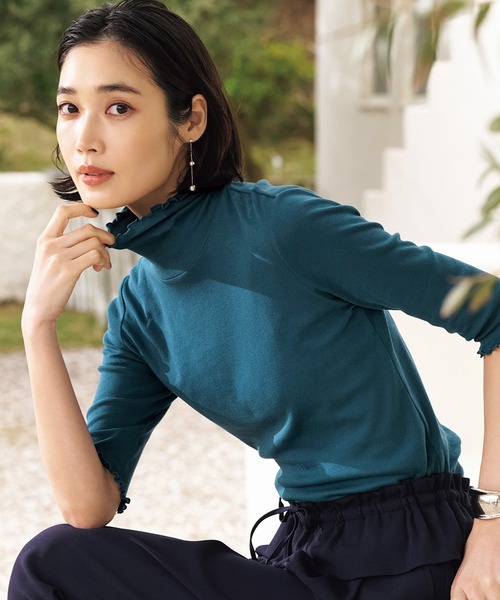 DoCLASSE( ドゥクラッセ)の「コットンガーゼ・メロウハイネック/5分袖(Tシャツ/カットソー・レディース・ピンク/ライトグレー/ホワイト/ブルー/パープル/ブルーグレー/グレー/ブラック/ピーコックグリーン系/チャコール/ライトグリーン・L/M/LL/S/3L)」の1枚目の写真