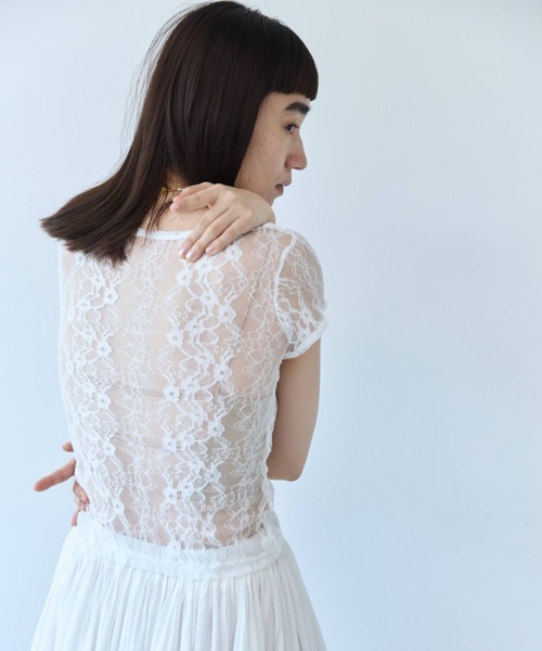 flaeu(フラユ)の「Stretch Lace Top(Tシャツ/カットソー・レディース・ホワイト/ブラック・FREE)」の4枚目の写真