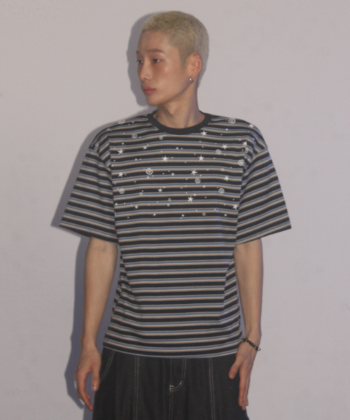 SOMEPLACE MAN(サムプレイス・マン)の「マルチストライプスタースパンコールルーズフィットラウンドネックカジュアル半袖Tシャツ_3COLOR(Tシャツ/カットソー・メンズ・グレー/ブラウン/ネイビー・FREE)」の12枚目の写真