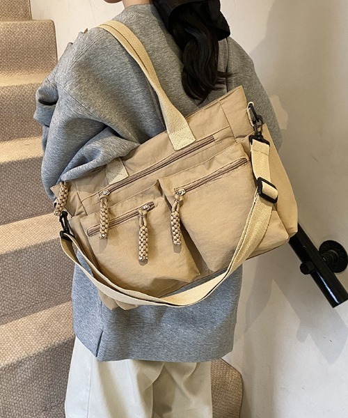 boemy(ボエミー)の「フロントポケット 2WAYトートバッグ(トートバッグ・レディース・ホワイト/ベージュ/カーキ/ブラック/ブラウン・FREE)」の4枚目の写真