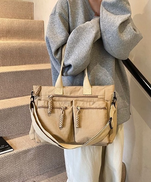boemy(ボエミー)の「フロントポケット 2WAYトートバッグ(トートバッグ・レディース・ホワイト/ベージュ/カーキ/ブラック/ブラウン・FREE)」の14枚目の写真