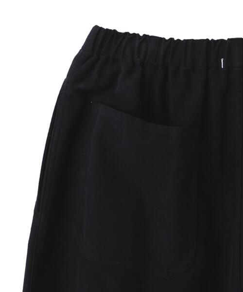 Y(ワイ)の「Y / ORGANIC COTTON SOFT MOLESKIN EASY TROUSERS(その他パンツ・メンズ・ホワイト/ネイビー・MEDIUM/LARGE/SMALL)」の18枚目の写真