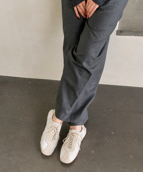 FLAT(フラット)の「Lギャザースニーカー(スニーカー・レディース・ブラック/サックスブルー/アイボリー・22cm/22.5cm/23cm/23.5cm/24cm/24.5cm/25cm)」の17枚目の写真