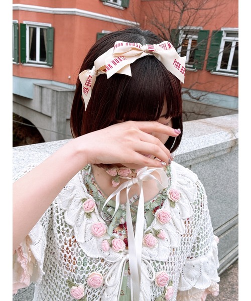 PINK HOUSE（ピンクハウス）の「ロゴリボンいっぱいカチューシャ（カチューシャ・レディース・ライトグリーン/ブラック/ピンク/キナリ/ライトブルー/ブラウン/レッド・フリー）」の2枚目の写真