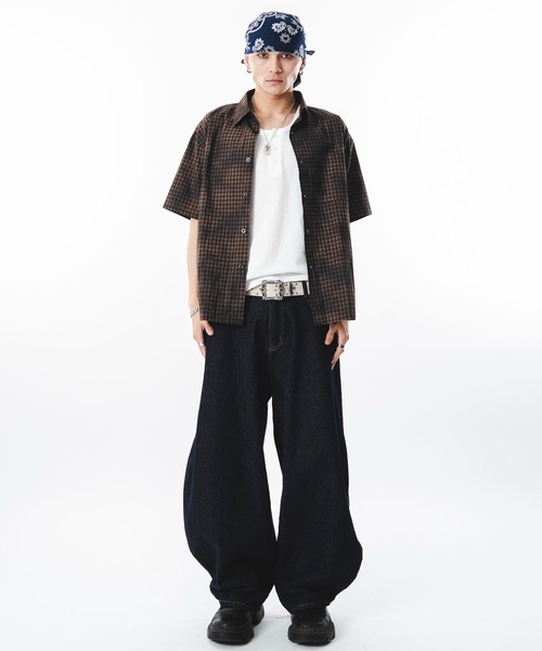SHORT ROUND(ショートラウンド)の「SHORT ROUND/ブリーチミニチェックシャツ(シャツ/ブラウス・メンズ・アイボリー/ブラウン/ブルー・MEDIUM/LARGE)」の16枚目の写真