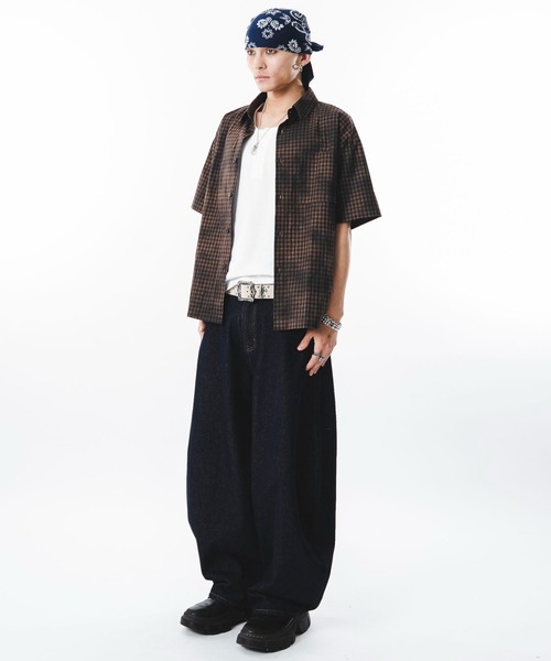 SHORT ROUND(ショートラウンド)の「SHORT ROUND/ブリーチミニチェックシャツ(シャツ/ブラウス・メンズ・アイボリー/ブラウン/ブルー・MEDIUM/LARGE)」の17枚目の写真