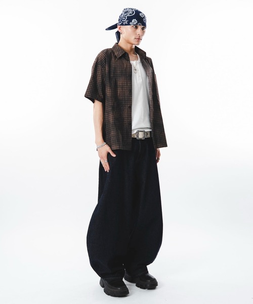 SHORT ROUND(ショートラウンド)の「SHORT ROUND/ブリーチミニチェックシャツ(シャツ/ブラウス・メンズ・アイボリー/ブラウン/ブルー・MEDIUM/LARGE)」の19枚目の写真