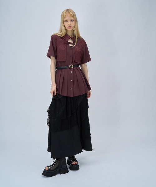 HARE(ハレ)の「パーツバックルプリーツシャツ(HARE)(シャツ/ブラウス・レディース・ボルドー/グリーン/ブラウン/ブラック・FREE)」の7枚目の写真
